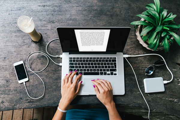 huong-dan-thue-viet-bai-dang-bao-hieu-qua